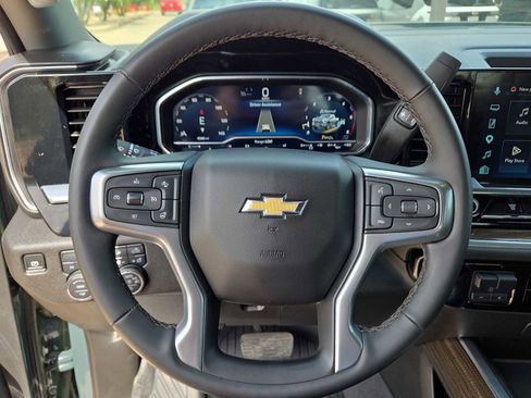 Used 2025 Chevrolet Silverado 2500 LT w/ Texas Edition AWD/4WD image 18