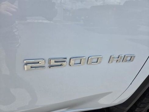 Used 2021 Chevrolet Silverado 2500 W/T w/ WT Safety Package AWD/4WD image 22