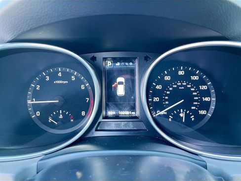 Used 2017 Hyundai Santa Fe Sport image 12