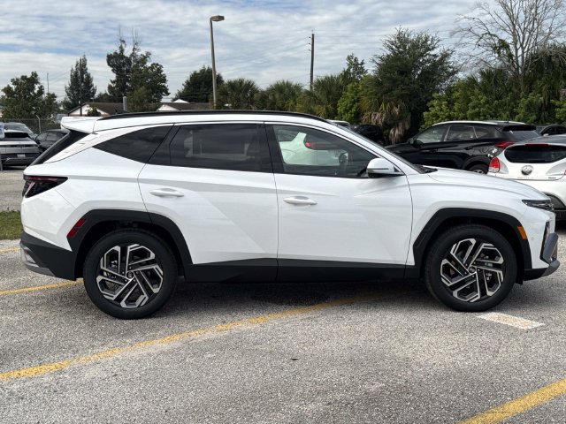 New 2026 Hyundai Tucson Limited FWD image 10