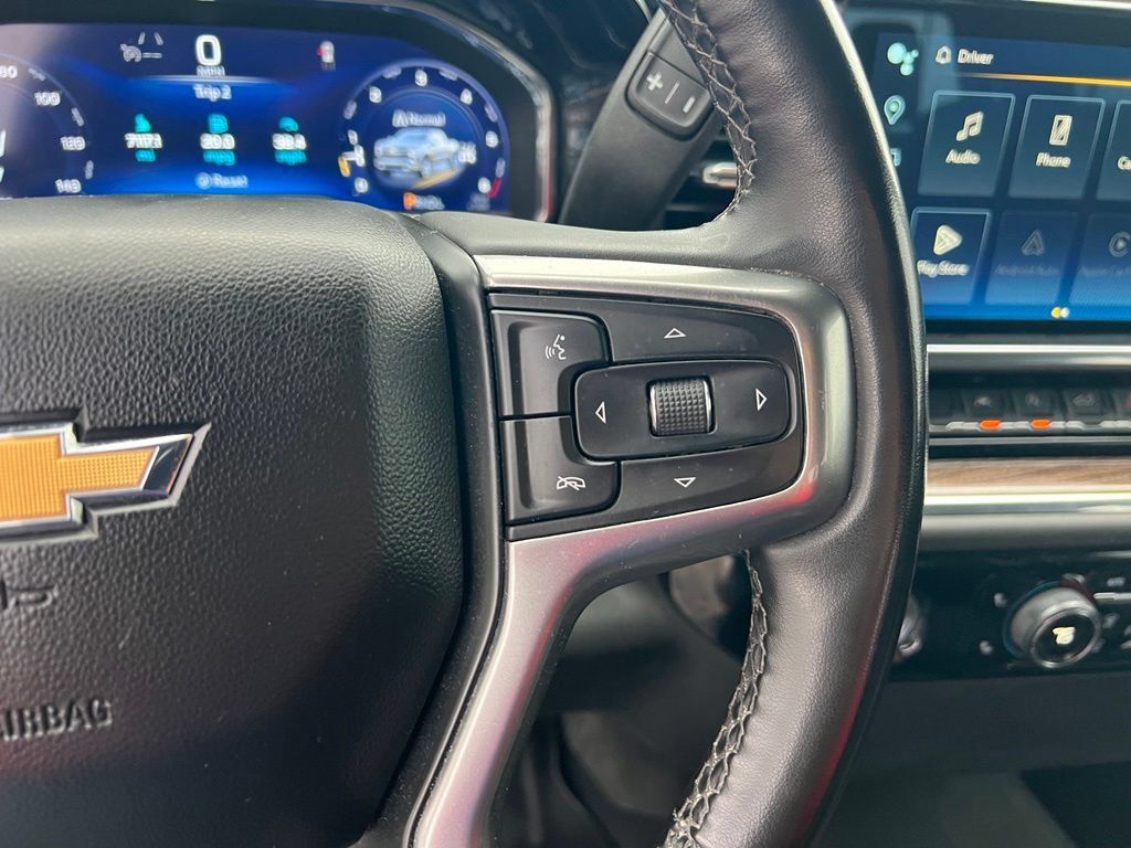 Used 2024 Chevrolet Silverado 1500 LT AWD/4WD image 39