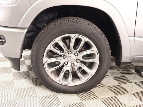 Used 2022 RAM 1500 Laramie w/ Sport Appearance Package AWD/4WD image 15