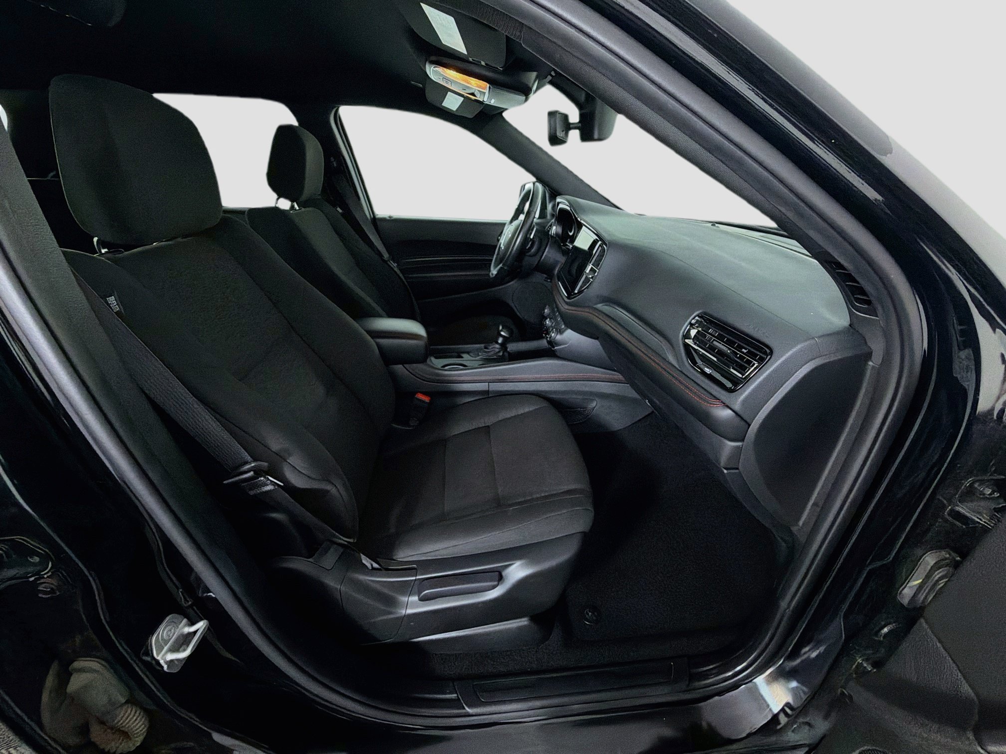 Used 2025 Dodge Durango GT RWD image 34