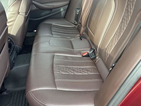 Used 2021 BMW M550i xDrive w/ Executive Package image 16