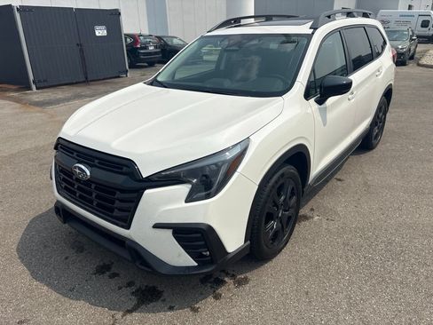 Certified 2024 Subaru Ascent Onyx Edition Limited AWD/4WD image 6