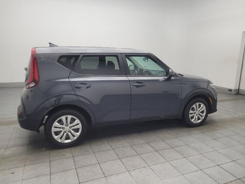 Used 2021 Kia Soul LX FWD image 10