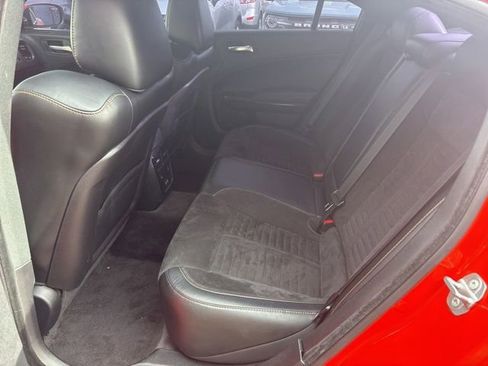 Used 2017 Dodge Charger R/T RWD image 17