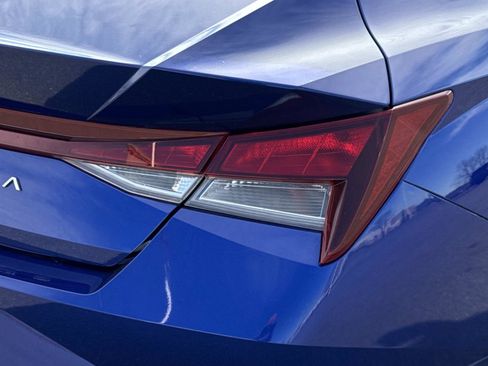 Used 2023 Hyundai Elantra SEL w/ Convenience Package image 23