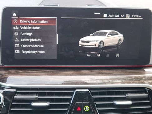 Used 2022 BMW 530i xDrive AWD/4WD image 18