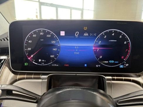 Used 2022 Mercedes-Benz S 580 4MATIC Sedan w/ AMG Line Package image 15