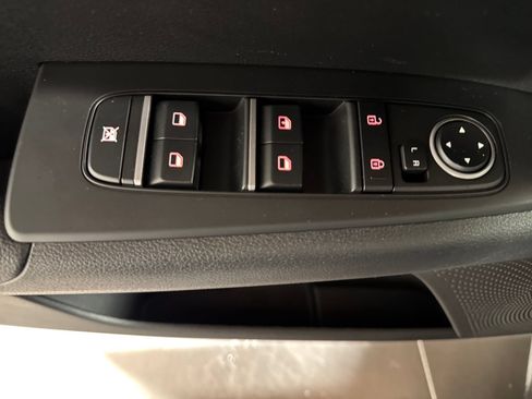 Certified 2023 Kia Forte LXS FWD image 18