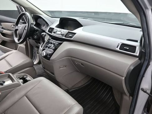 Used 2013 Honda Odyssey EX-L image 24