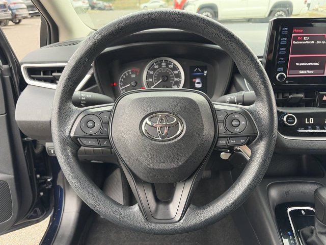 Used 2022 Toyota Corolla LE FWD image 23