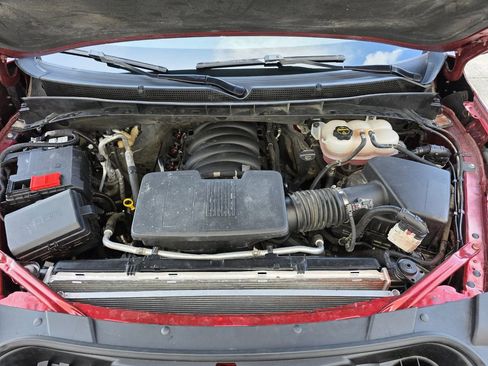 Used 2024 GMC Yukon SLT w/ SLT Luxury Package image 36