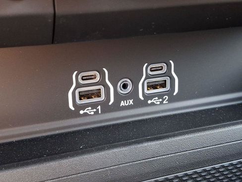New 2026 RAM 2500 Big Horn AWD/4WD image 15