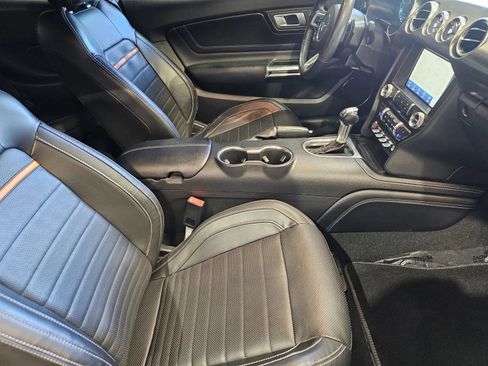 Used 2021 Ford Mustang Mach 1 w/ Mach 1 Handling Package RWD image 7
