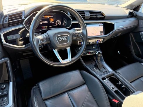 Used 2019 Audi Q3 2.0T Prestige image 11