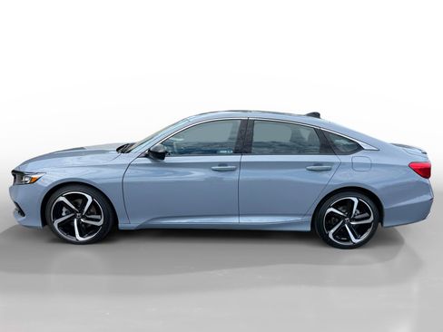 Used 2022 Honda Accord Sport image 2