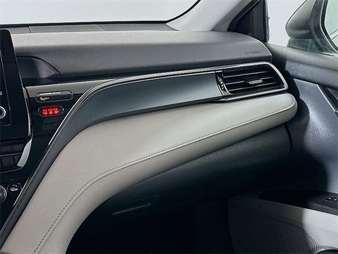Used 2023 Toyota Camry LE image 22