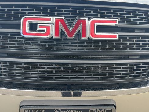 Used 2011 GMC Terrain SLE AWD/4WD image 35