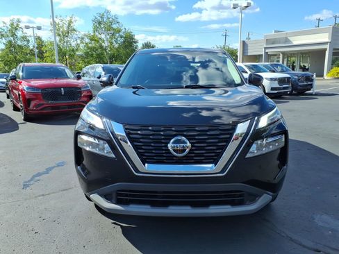 Used 2021 Nissan Rogue SV AWD/4WD image 2