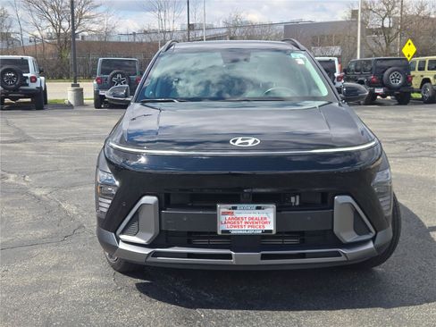 Used 2024 Hyundai Kona Limited AWD/4WD image 4