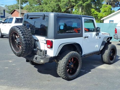 Used 2015 Jeep Wrangler Rubicon w/ Power Convenience Group AWD/4WD image 5