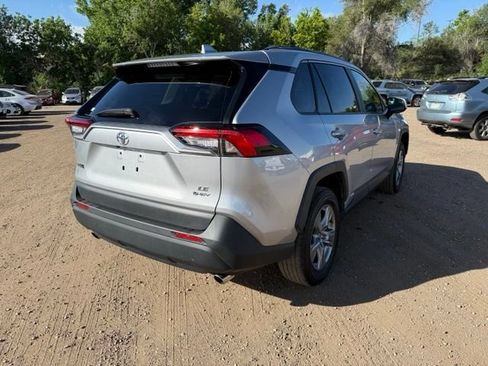 Used 2025 Toyota RAV4 LE AWD/4WD image 6