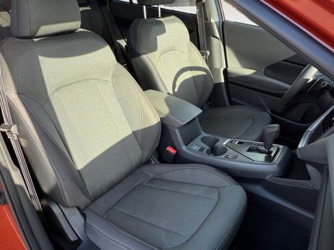 Used 2024 Subaru Crosstrek 2.0i Premium image 16