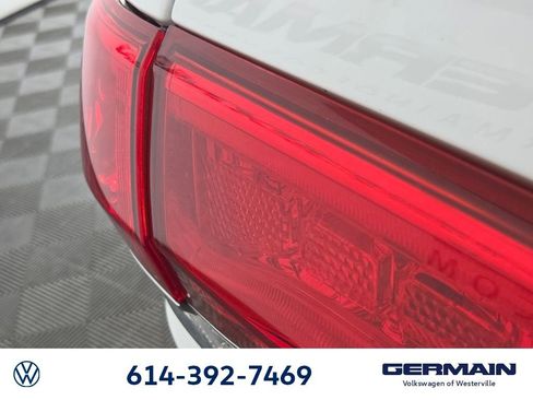 Used 2017 Jeep Grand Cherokee Laredo image 16