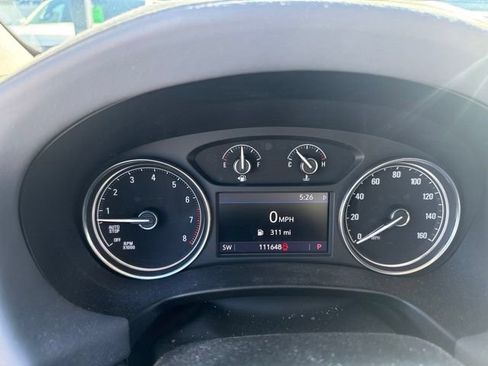Used 2020 Buick Enclave Essence AWD/4WD image 9