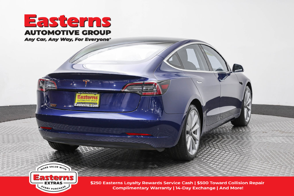 Used 2018 Tesla Model 3 Long Range RWD image 6