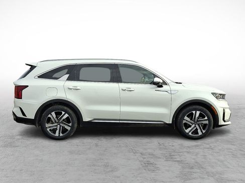 Used 2023 Kia Sorento SX Prestige image 7