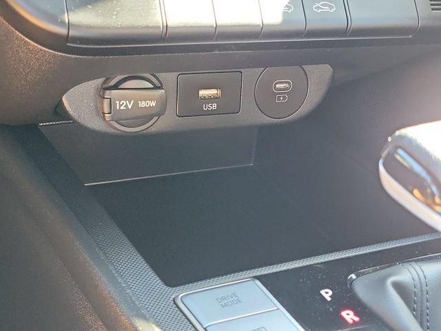Certified 2026 Hyundai Elantra Hybrid FWD image 14