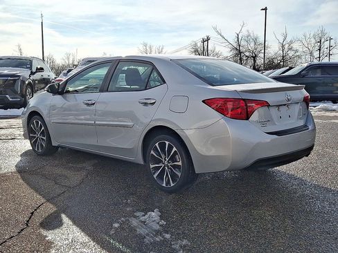 Used 2019 Toyota Corolla SE image 7