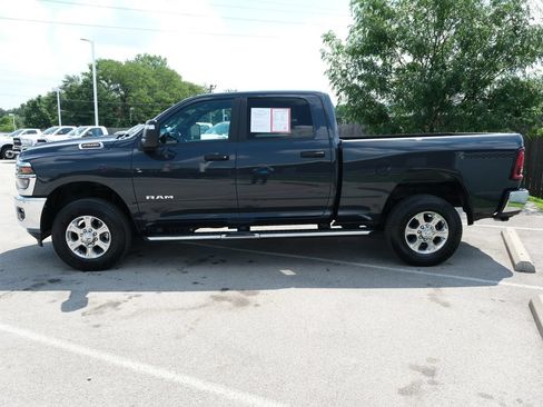 Used 2026 RAM 2500 Big Horn AWD/4WD image 10
