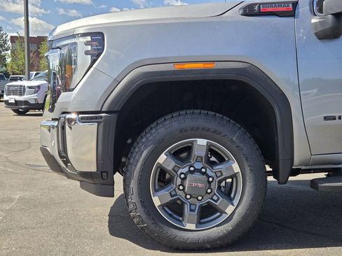 New 2026 GMC Sierra 2500 SLT w/ SLT Premium Package AWD/4WD image 5