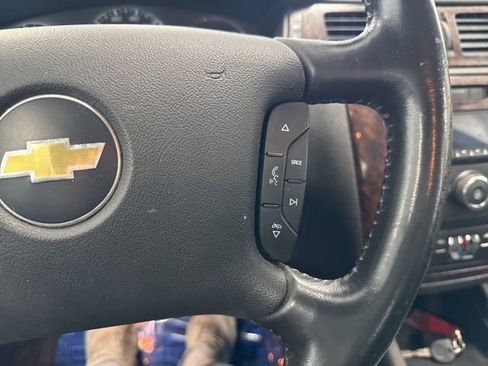 Used 2012 Chevrolet Impala LT image 32