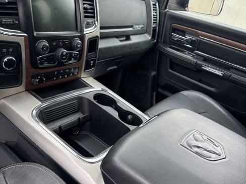 Used 2017 RAM 3500 Laramie image 15