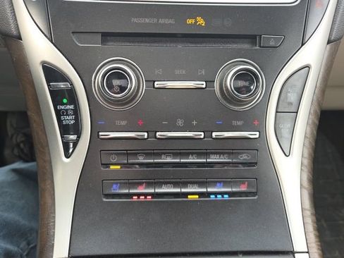 Used 2019 Lincoln Nautilus Reserve image 33