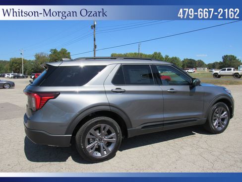 New 2026 Ford Explorer Active w/ Active Comfort Package AWD/4WD image 16