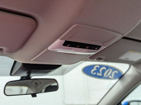 Used 2023 Nissan Sentra SV image 26