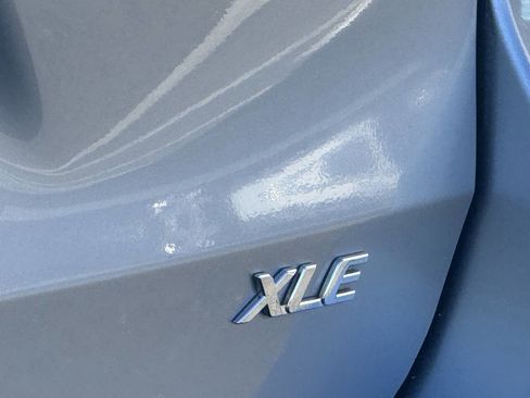 Used 2017 Toyota Sienna image 31