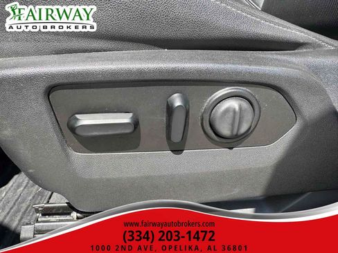 Used 2021 Chevrolet Silverado 1500 LTZ w/ LTZ Convenience Package II AWD/4WD image 19