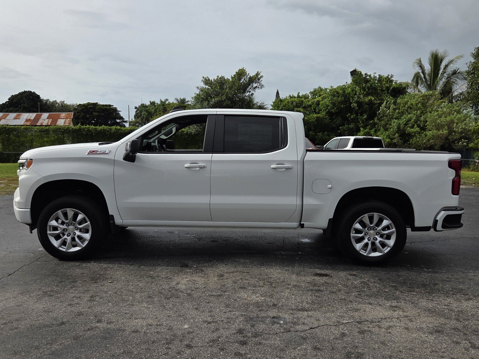 New 2026 Chevrolet Silverado 1500 RST w/ Safety Package AWD/4WD image 2