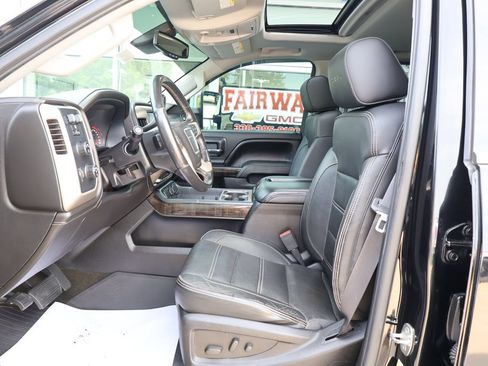 Used 2015 GMC Sierra 2500 Denali w/ Duramax Plus Package AWD/4WD image 13
