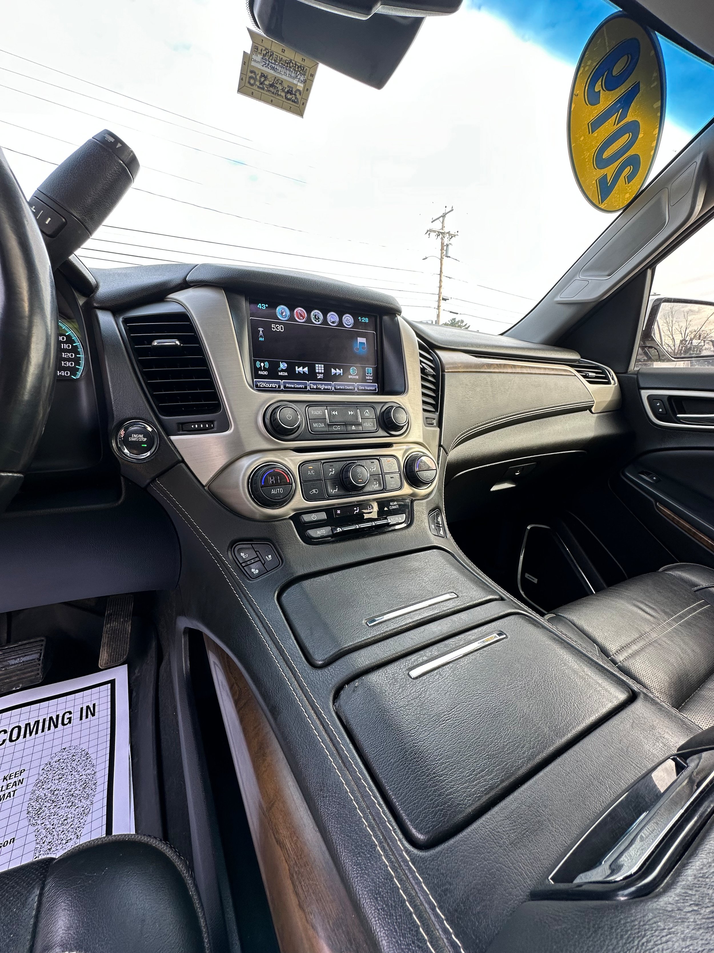 Used 2019 GMC Yukon Denali w/ Denali Ultimate Package AWD/4WD image 16