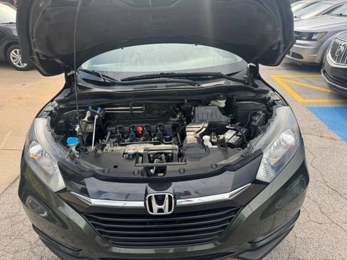 Used 2016 Honda HR-V LX image 22