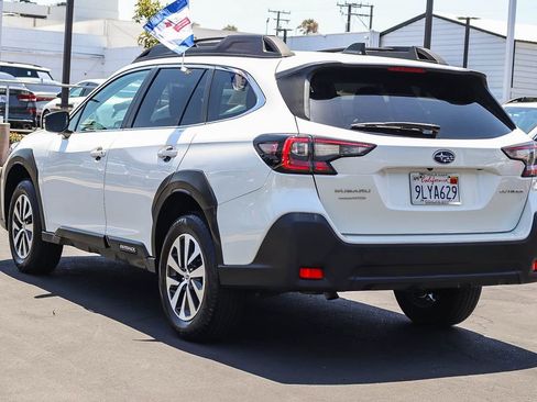 Certified 2024 Subaru Outback Premium AWD/4WD image 7