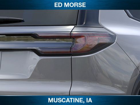 New 2026 GMC Acadia AT4 w/ Luxury Package AWD/4WD image 11